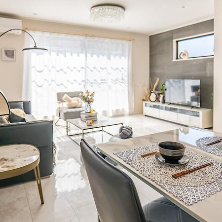 桜の川18 5 Minutes Htsudai Station, 1 Minute Train To Shinjuku, 120㎡ Villa, Four Bedrooms Prefektura Tokio Exteriér fotografie